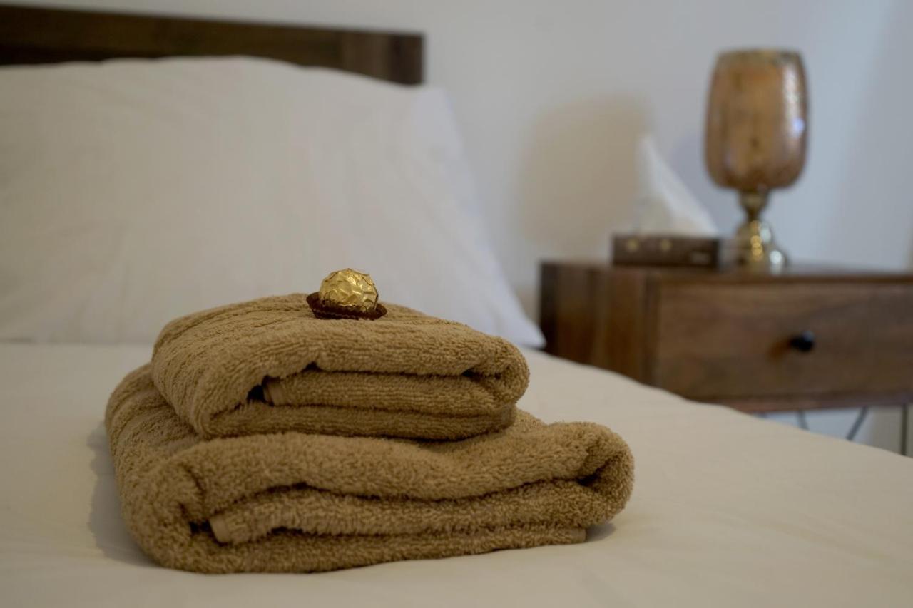 Luxury London Garden Home Sleep 7, 2 Mins To Metro Eksteriør billede